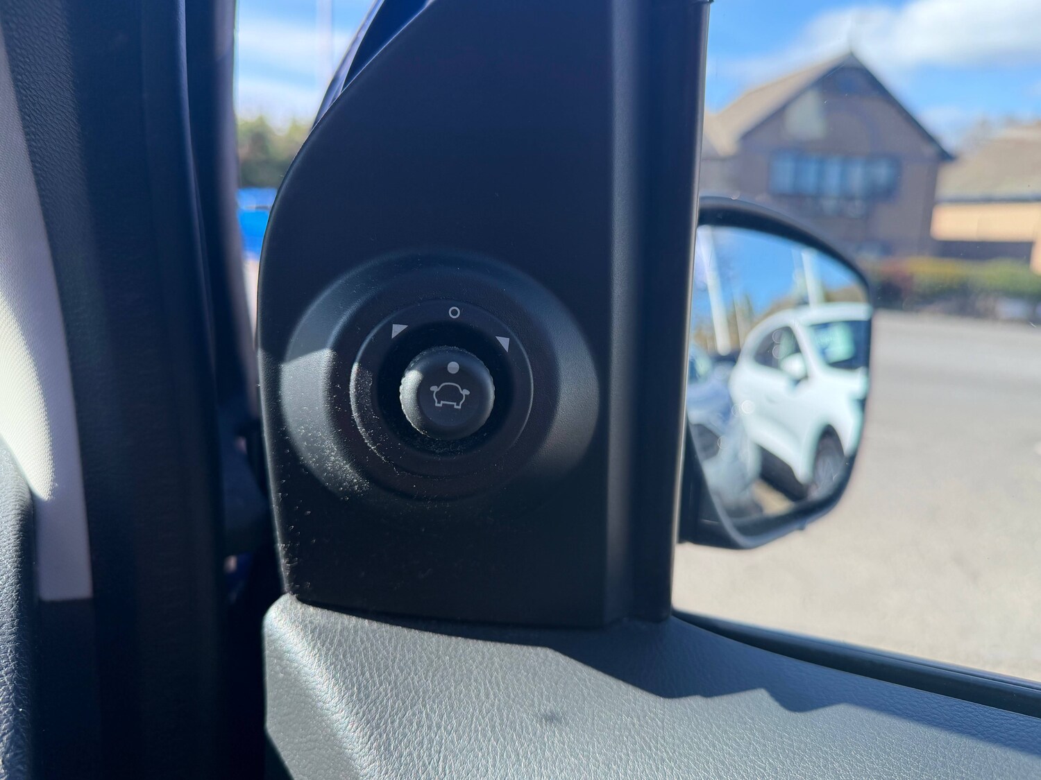 Used Ford Ka+ for sale - 78109915: Photo 34