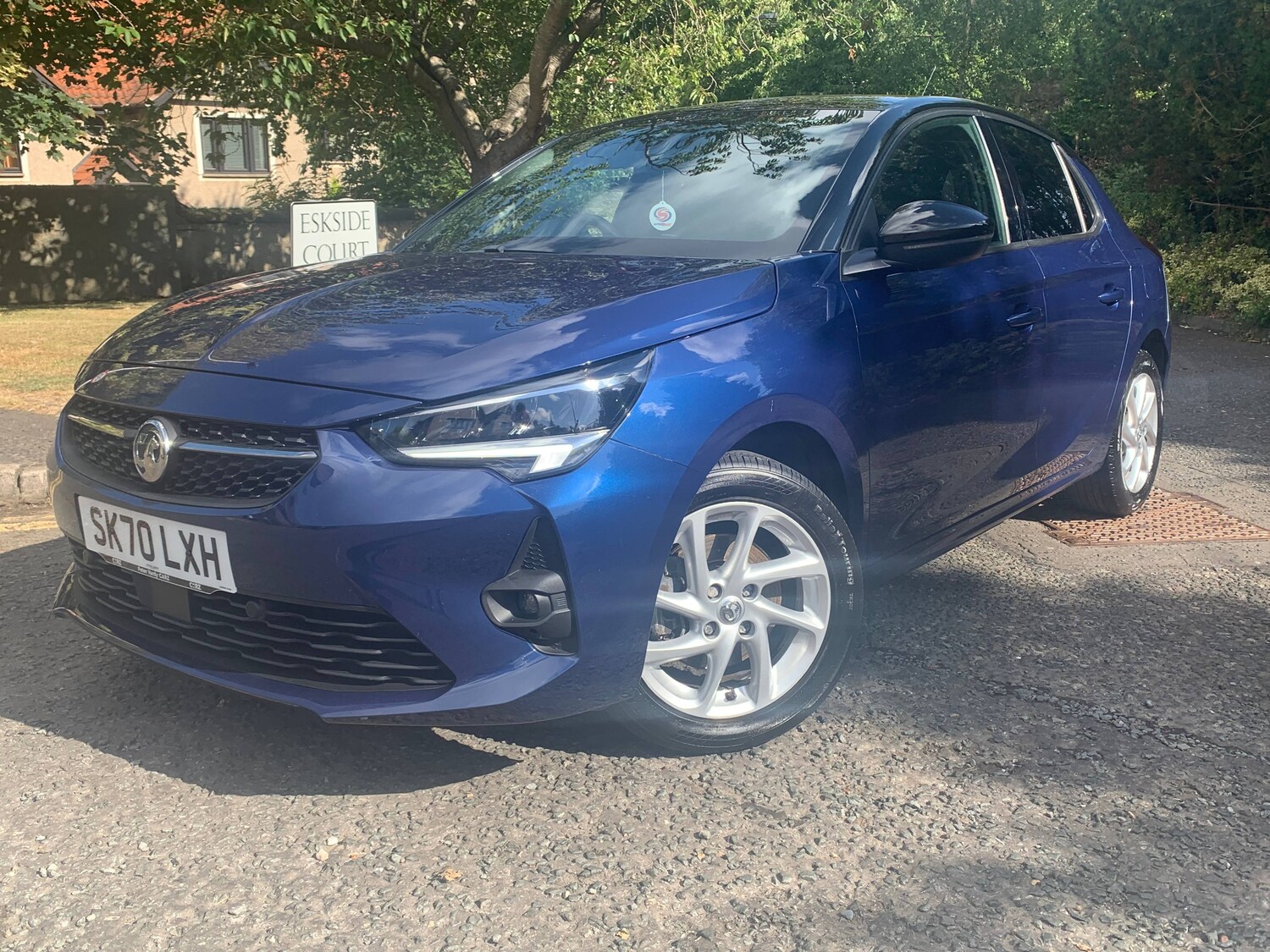 Vehicle 21