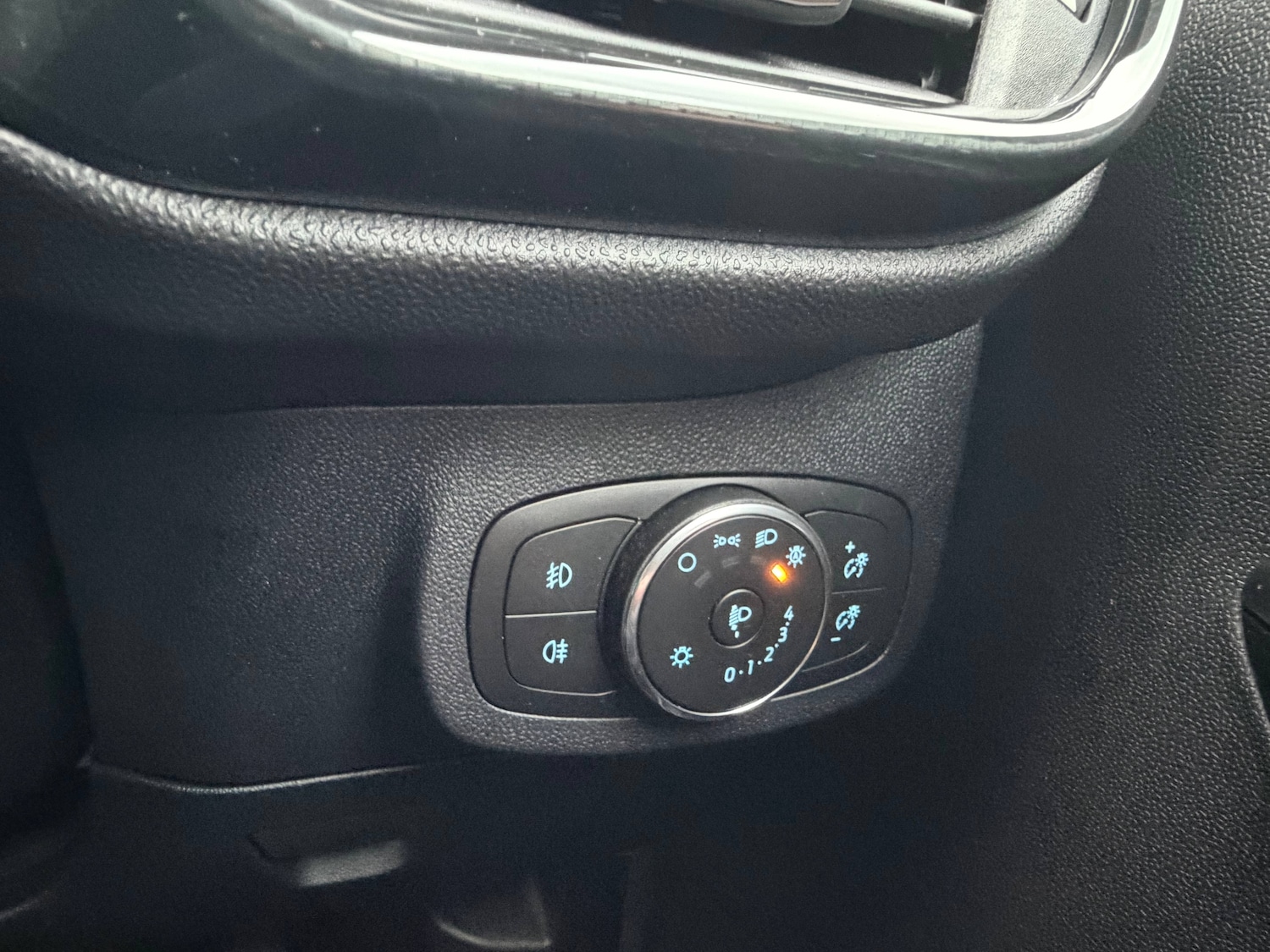 Used Ford Fiesta 2023 for sale - 77363665: Photo 28