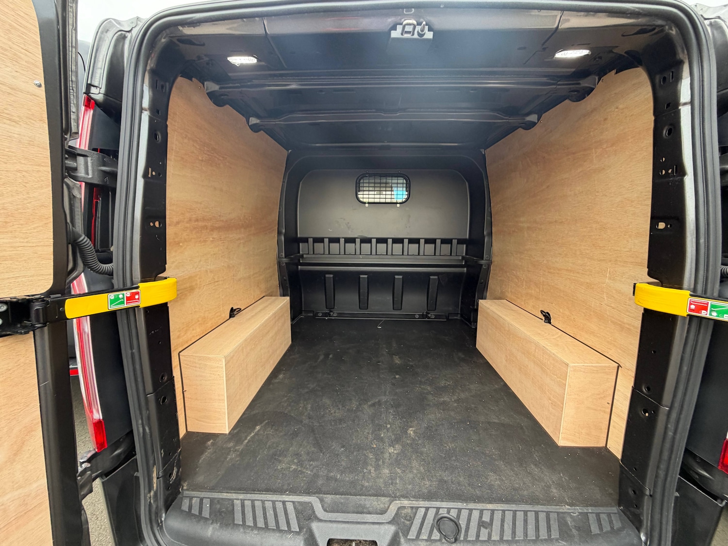 Used Ford Transit Custom 2022 for sale - 76428811: Photo 7