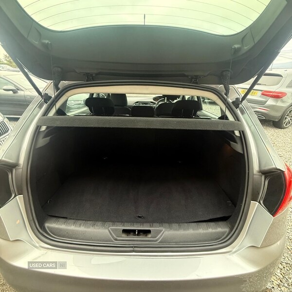 Used Peugeot 308 2017 for sale - 76240503: Photo 12
