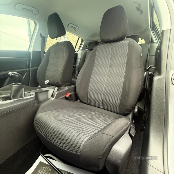 Used Peugeot 308 2017 for sale - 76240503: Photo 9