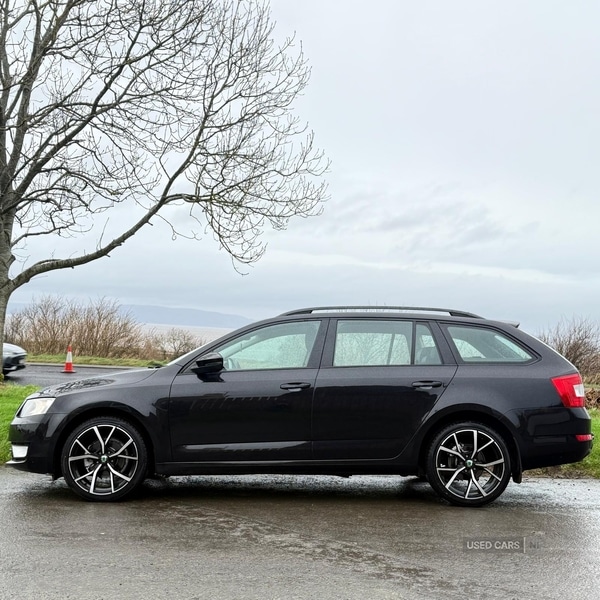 Used Skoda Octavia 2016 for sale - 77021495: Photo 2