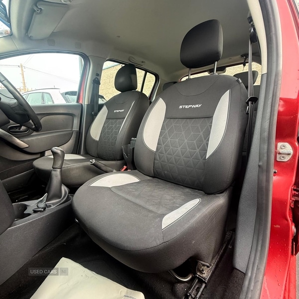 Used Dacia Sandero Stepway 2014 for sale - 77560377: Photo 8