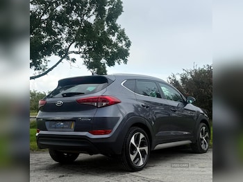 Used Hyundai TUCSON 2017 for sale - 75928619: Photo