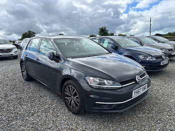 Used Volkswagen Golf 2017 for sale - 79389210: Photo