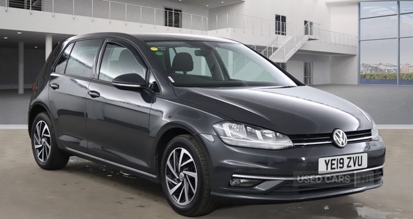 Used Volkswagen Golf 2019 for sale - 78059294: Photo 2