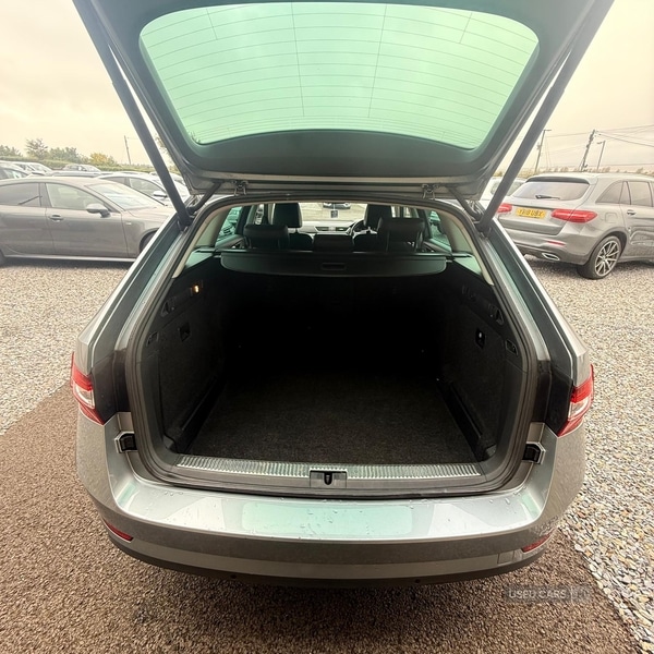 Used Skoda Superb 2017 for sale - 76228444: Photo 18