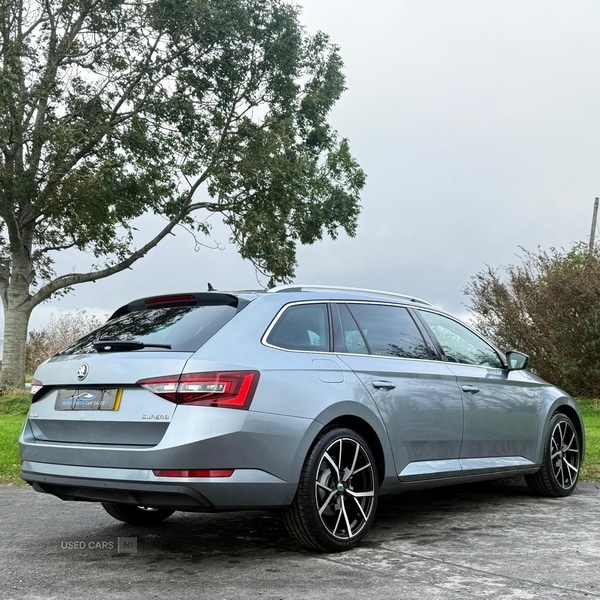 Used Skoda Superb 2017 for sale - 76228444: Photo 3