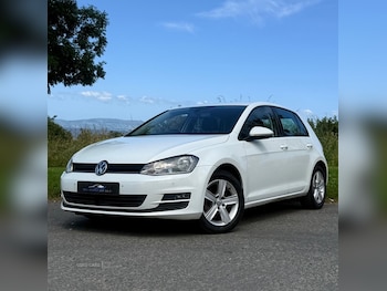 Used Volkswagen Golf 2016 for sale - 79213440: Photo