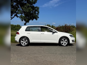 Used Volkswagen Golf 2016 for sale - 79213440: Photo