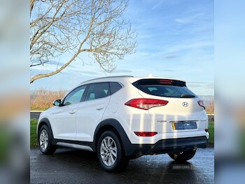 Used Hyundai TUCSON 2017 for sale - 77021544: Photo