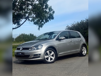 Volkswagen - Golf