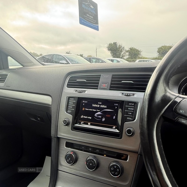 Used Volkswagen Golf 2014 for sale - 76228457: Photo 9