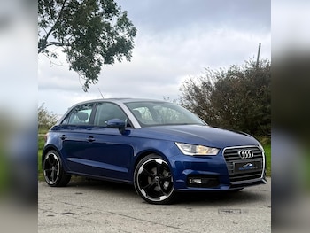 Used Audi A1 2015 for sale - 76228523: Photo 2
