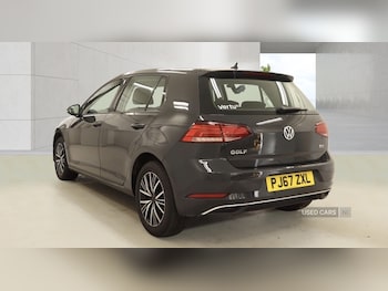 Used Volkswagen Golf 2017 for sale - 78363510: Photo