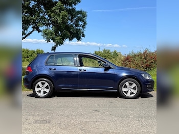 Used Volkswagen Golf 2016 for sale - 79202995: Photo