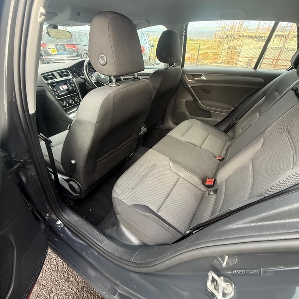 Used Volkswagen Golf 2017 for sale - 76228448: Photo 8