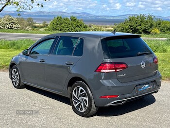 Used Volkswagen Golf 2019 for sale - 78649503: Photo
