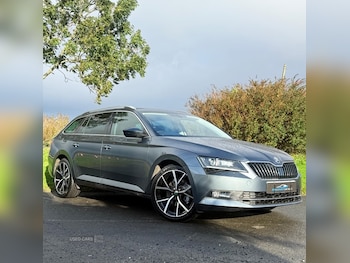 Used Skoda Superb 2017 for sale - 76228447: Photo 2