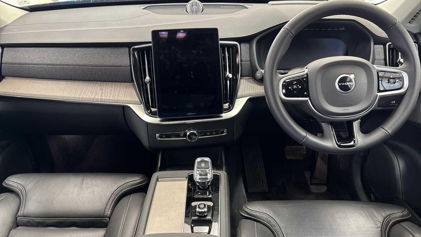 Used Volvo XC90 2025 for sale - 77564617: Photo 11