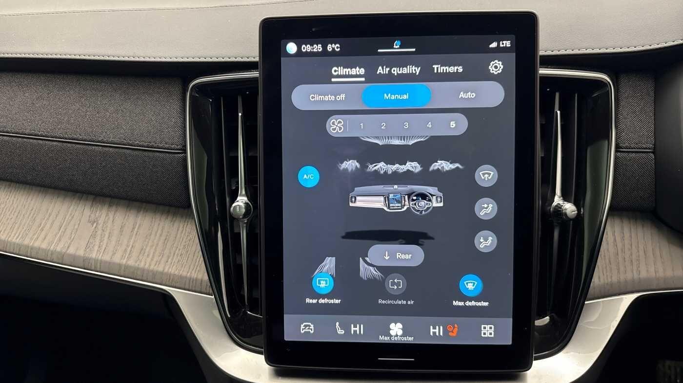 Used Volvo XC90 2025 for sale - 77564617: Photo 31