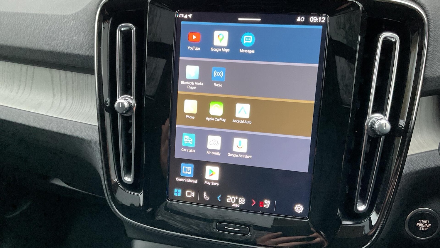 Used Volvo XC40 2025 for sale - 76825160: Photo 13