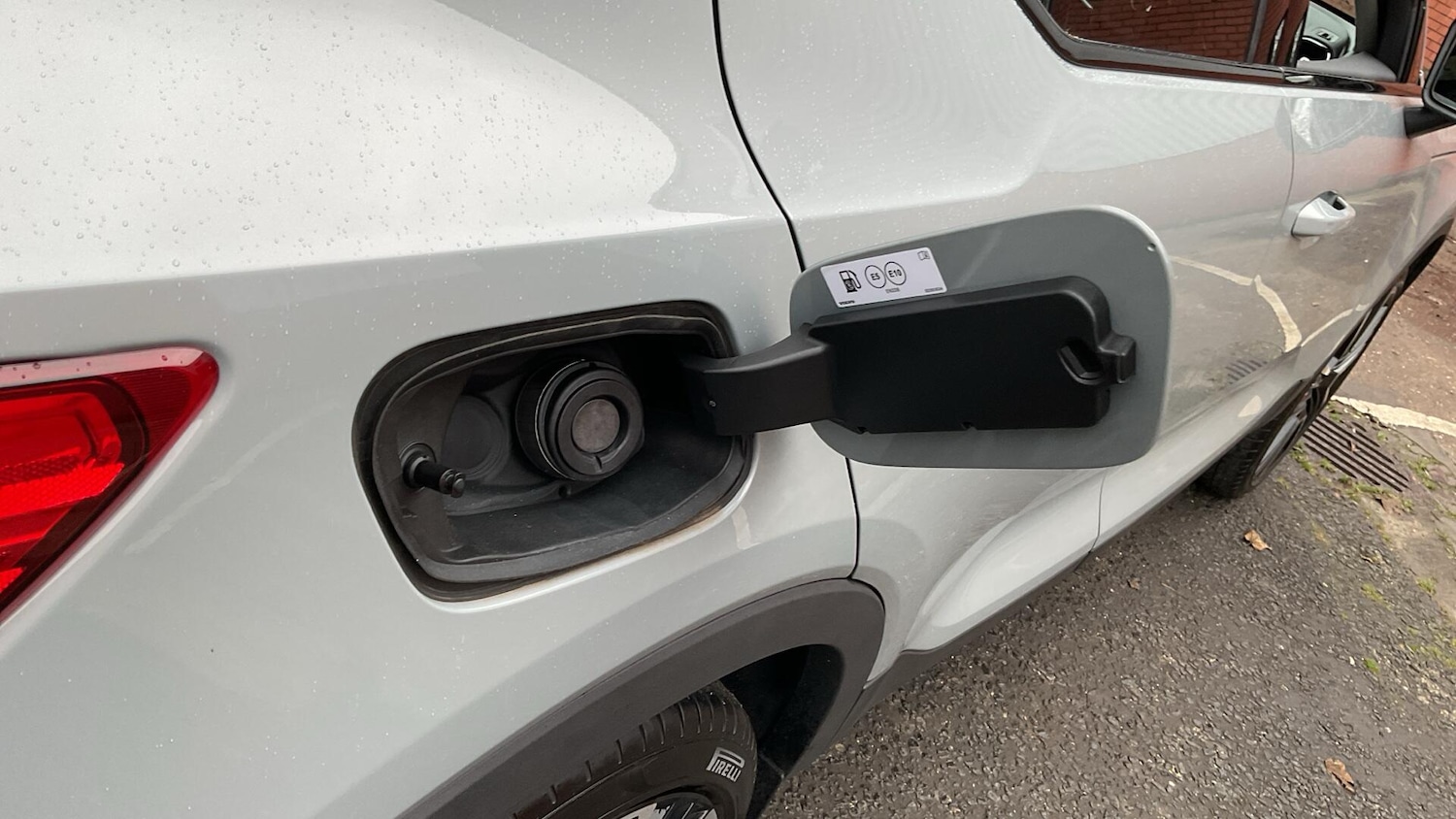 Used Volvo XC40 2025 for sale - 76825160: Photo 17