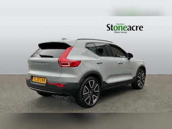 Used Volvo XC40 2025 for sale - 76825160: Photo