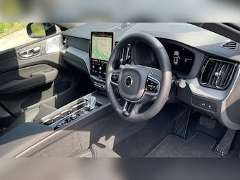 Used Volvo XC60 2026 for sale - 78347927: Photo