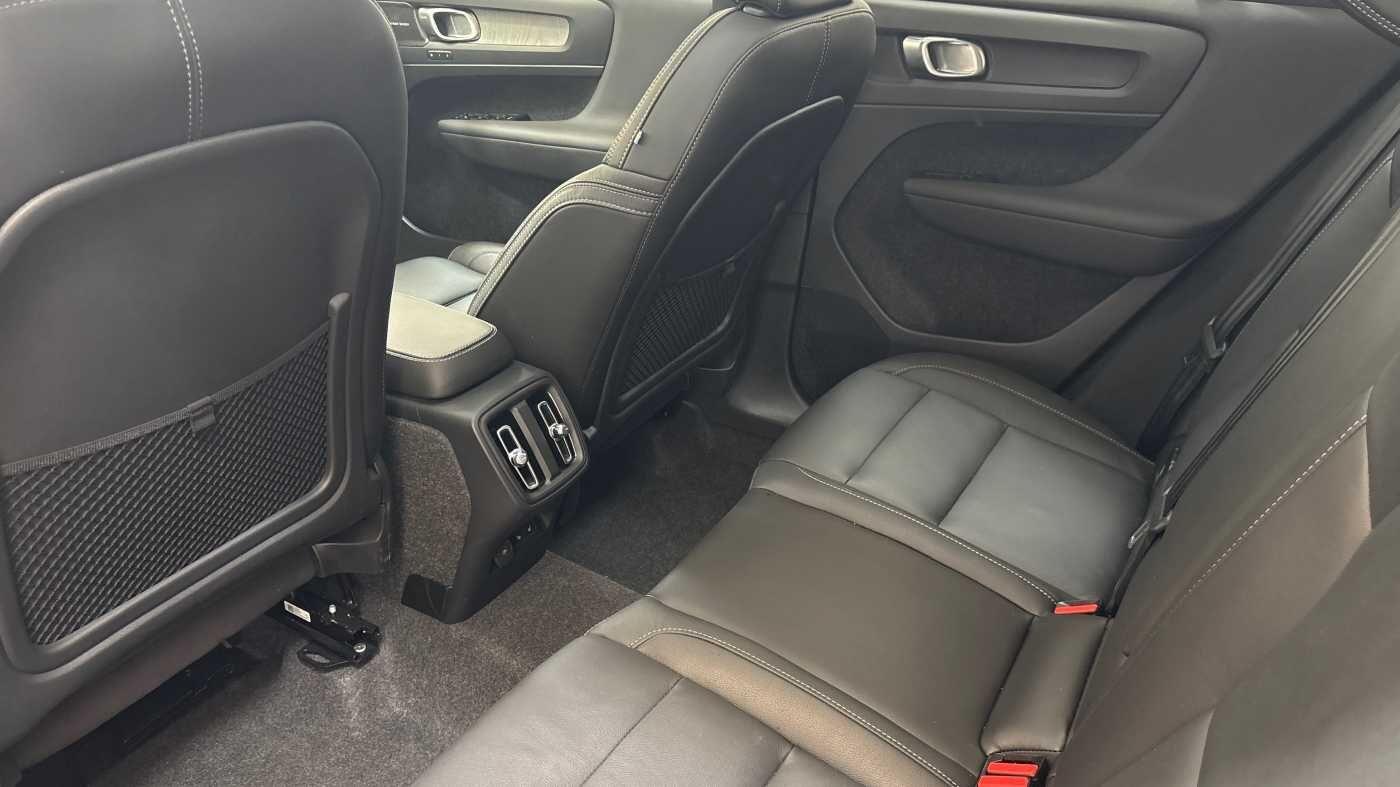 Used Volvo XC40 2024 for sale - 76753350: Photo 14