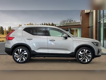 Used Volvo XC40 2024 for sale - 76753350: Photo