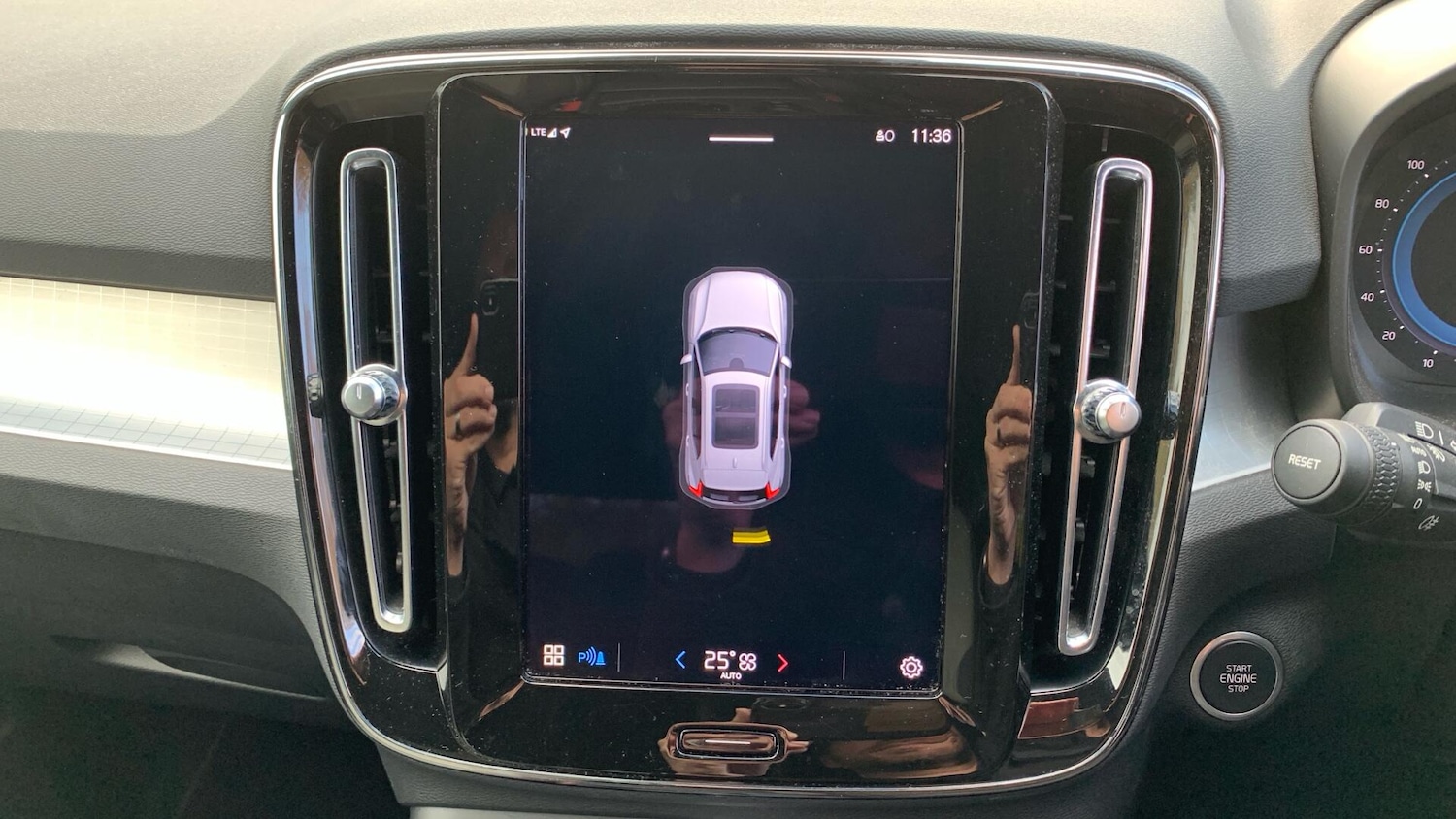 Used Volvo XC40 2022 for sale - 77132008: Photo 20