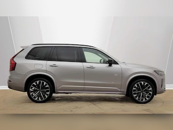 Used Volvo XC90 2025 for sale - 78922390: Photo