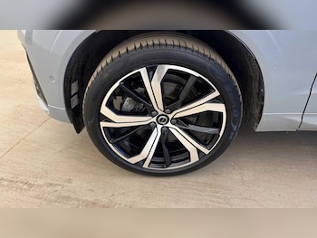 Used Volvo XC60 2025 for sale - 78829964: Photo