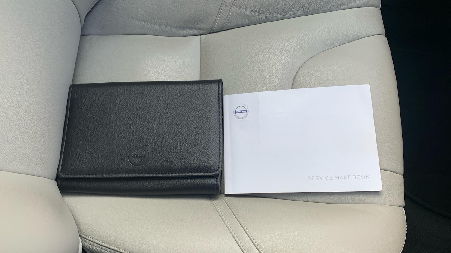 Used Volvo V40 2016 for sale - 78085961: Photo 14