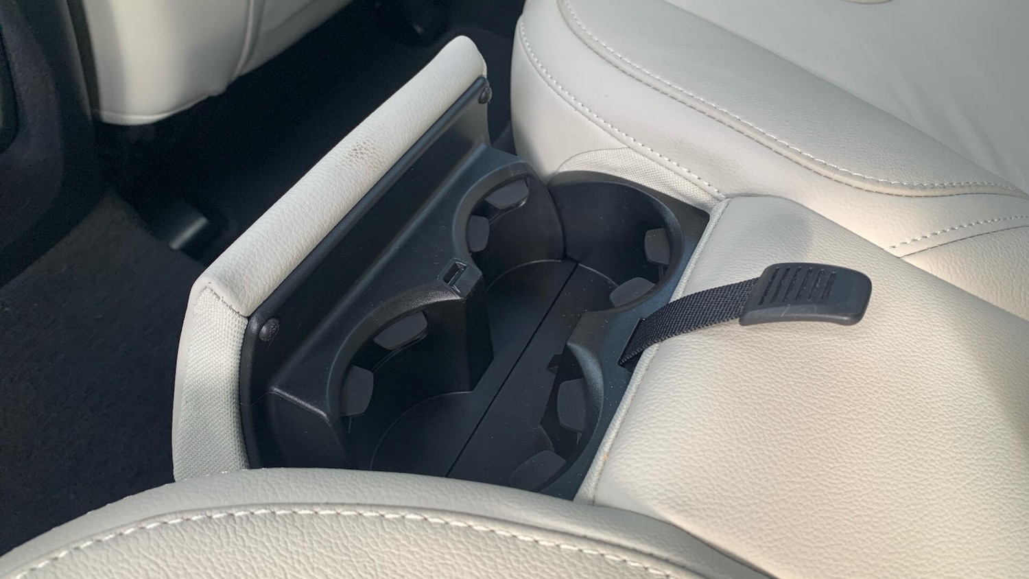 Used Volvo V40 2016 for sale - 78085961: Photo 36