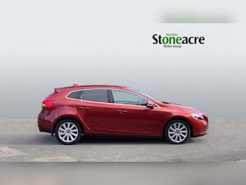 Used Volvo V40 2016 for sale - 78085961: Photo