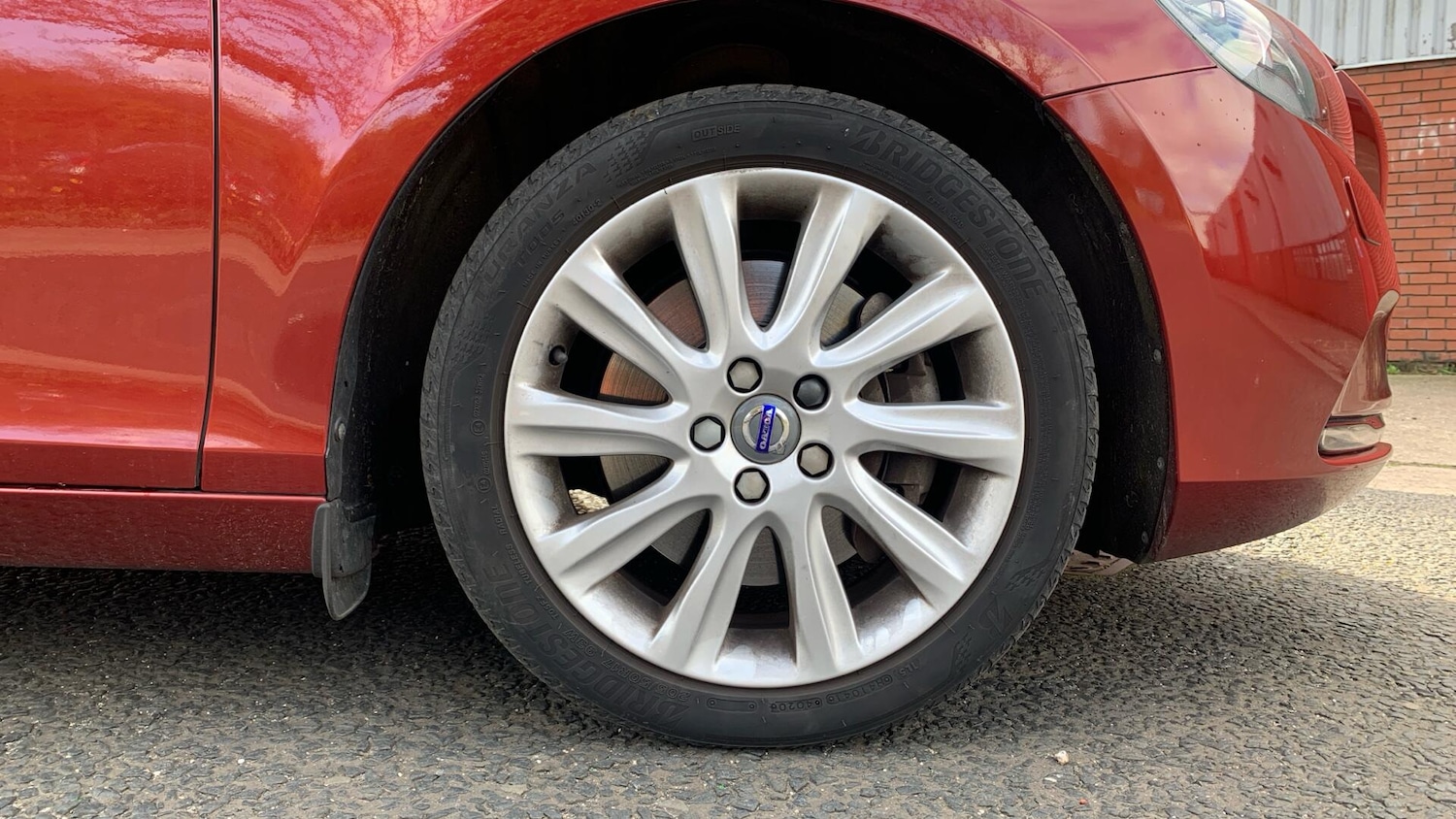 Used Volvo V40 2016 for sale - 78085961: Photo 9