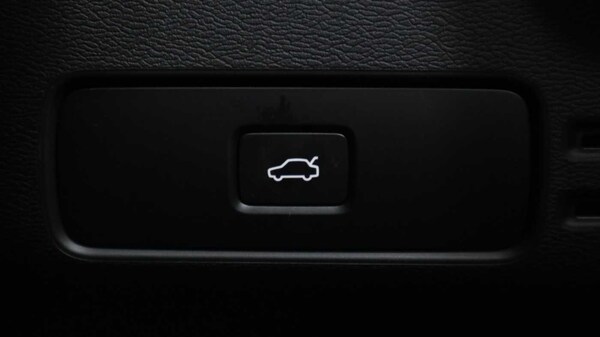 Used Volvo XC40 2024 for sale - 74213277: Photo 26