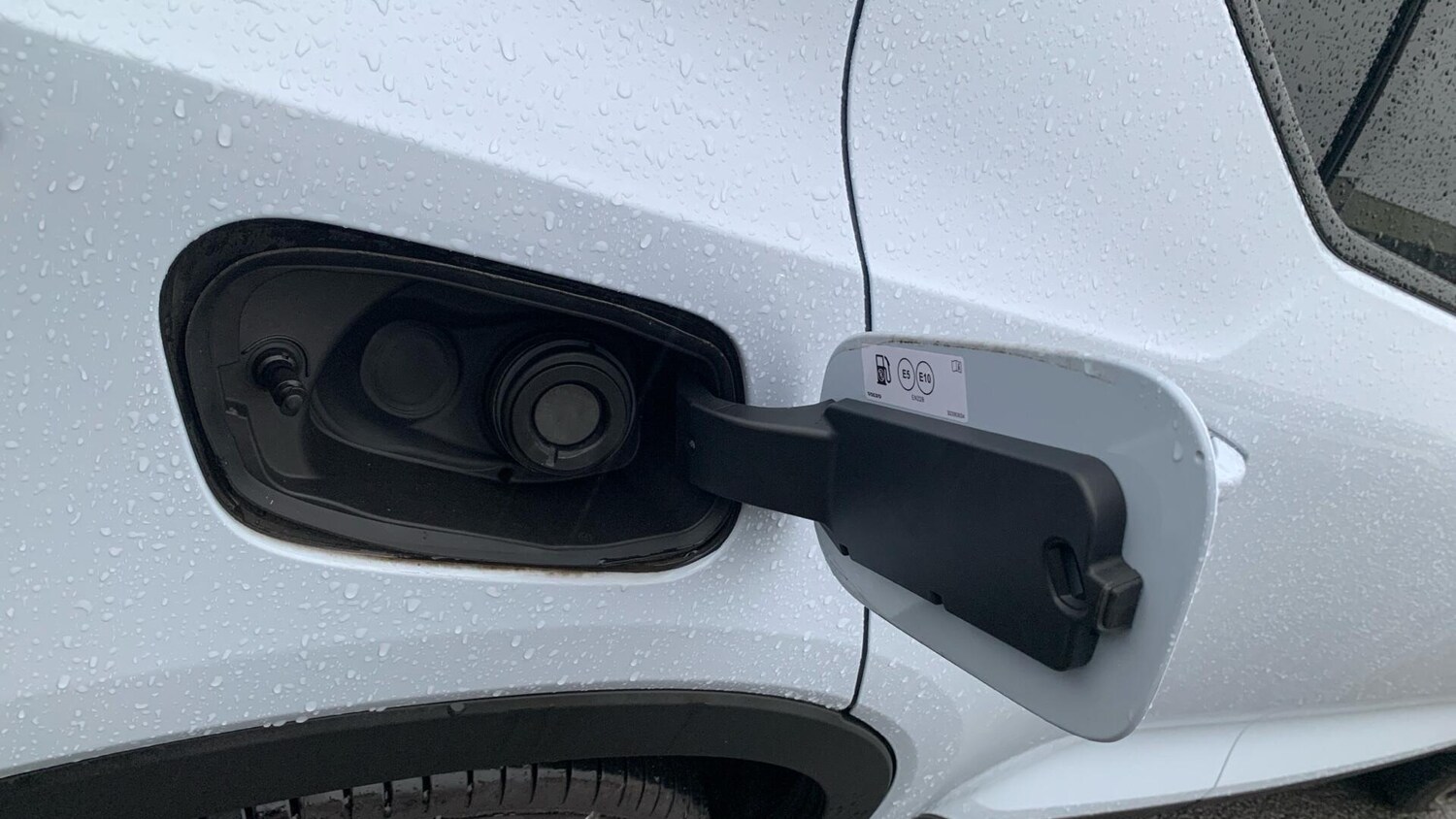 Used Volvo XC40 2025 for sale - 78047279: Photo 16