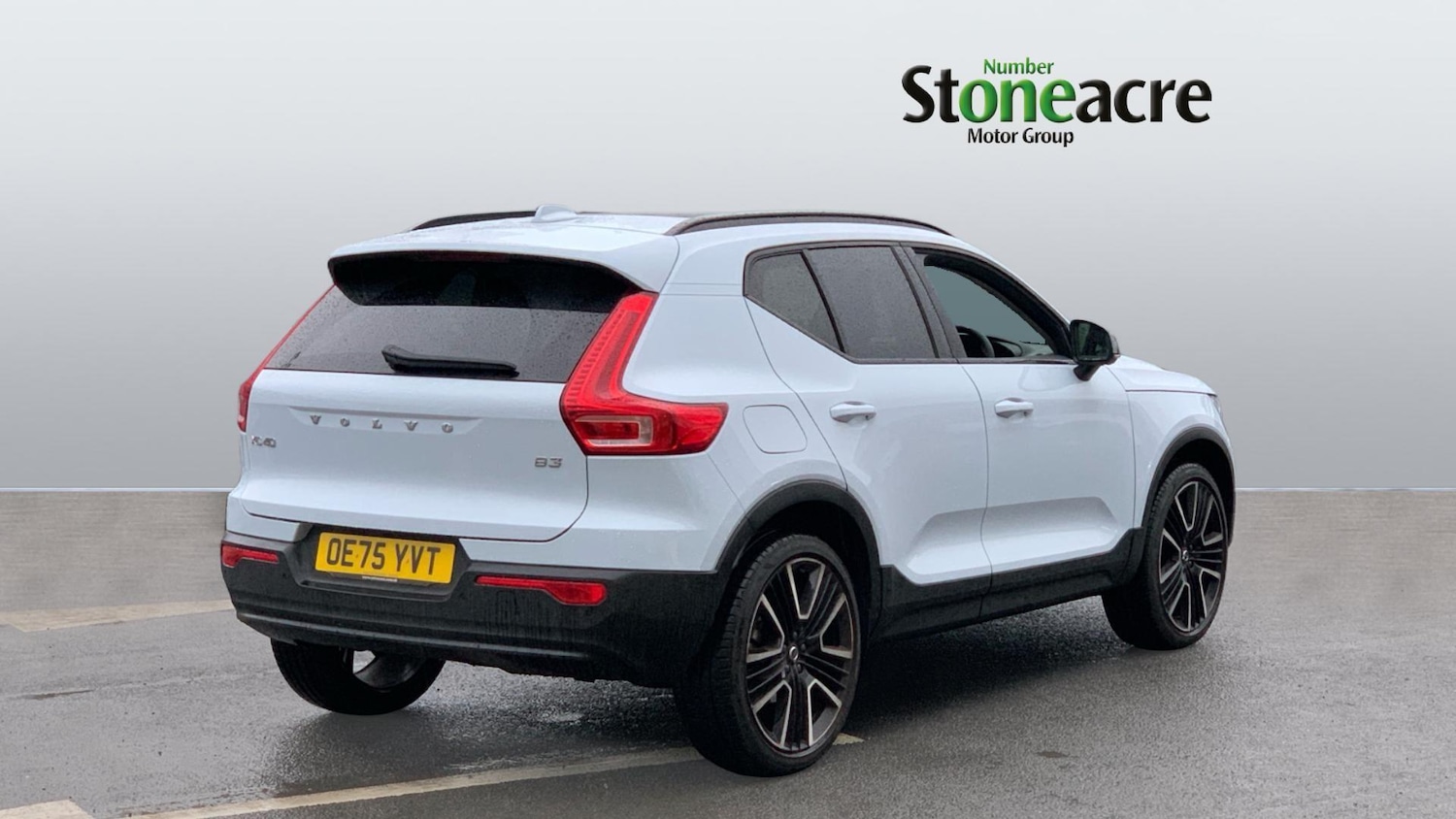 Used Volvo XC40 2025 for sale - 78047279: Photo 2