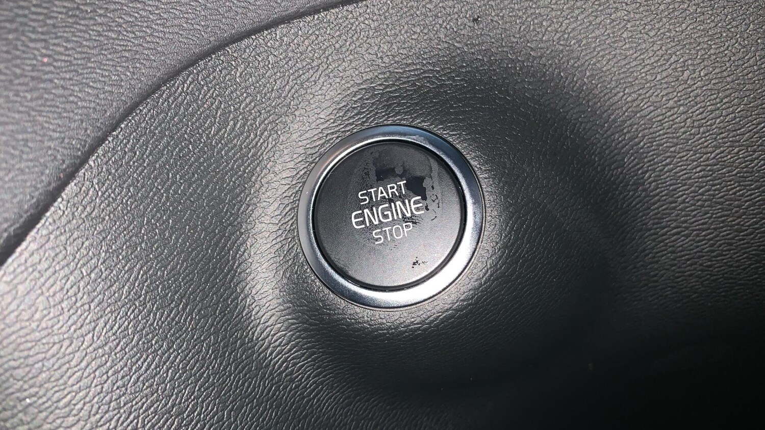 Used Volvo XC40 2025 for sale - 78047279: Photo 27