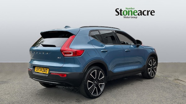 Used Volvo XC40 2024 for sale - 75697440: Photo 2