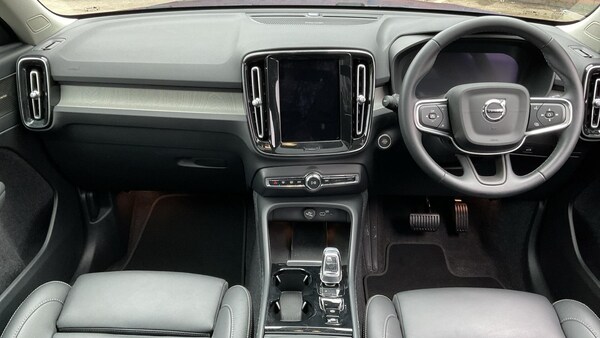 Used Volvo XC40 2024 for sale - 75697440: Photo 5