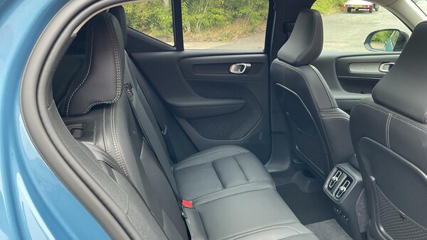 Used Volvo XC40 2024 for sale - 75697440: Photo 6