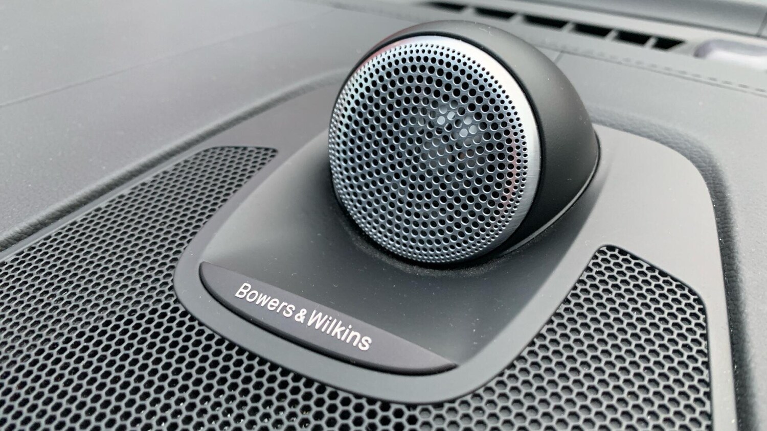 Used Volvo XC60 2024 for sale - 74396109: Photo 25