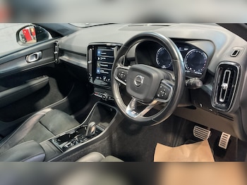 Used Volvo XC40 2019 for sale - 78897900: Photo