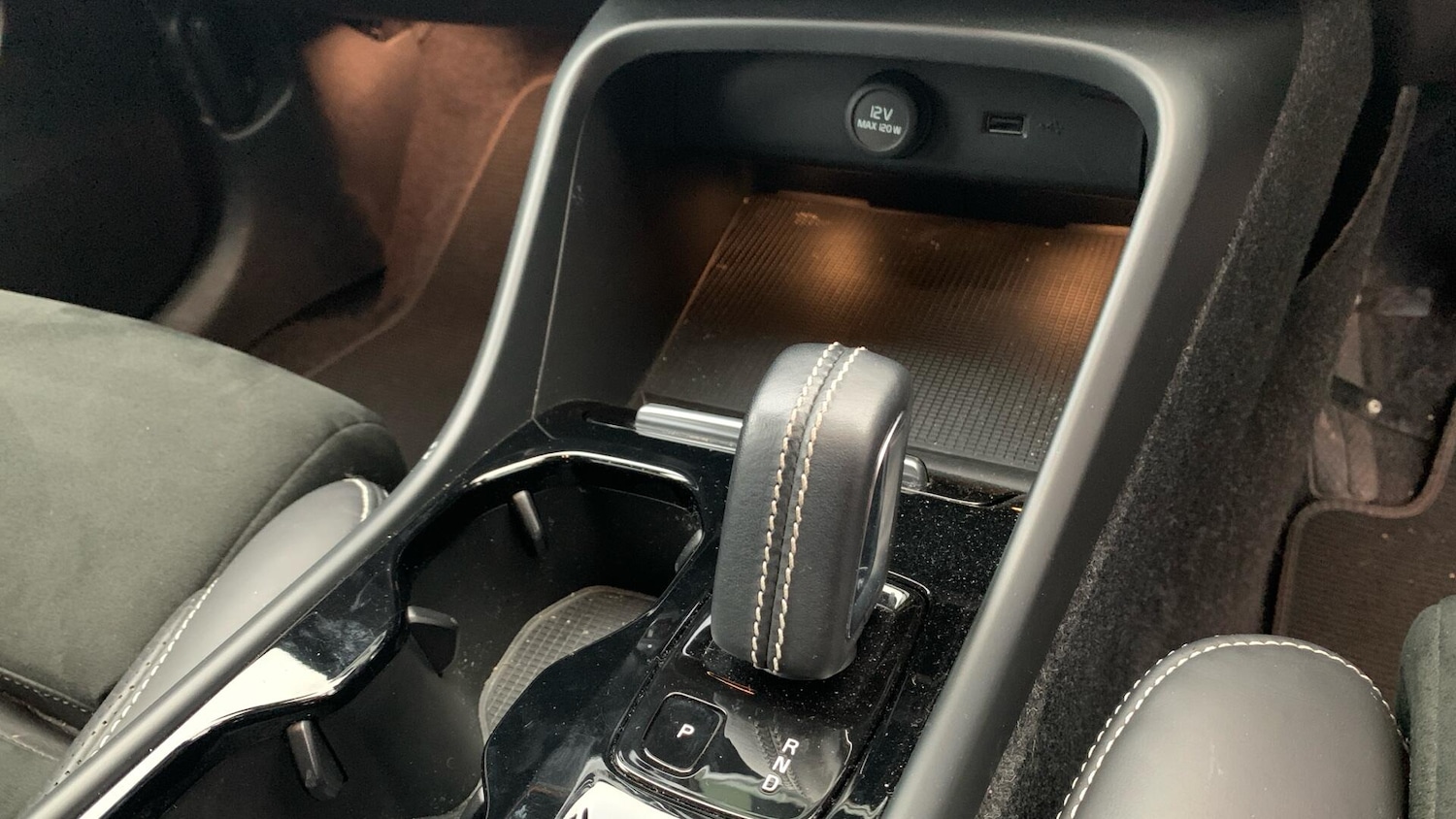 Used Volvo XC40 for sale - 78128065: Photo 26