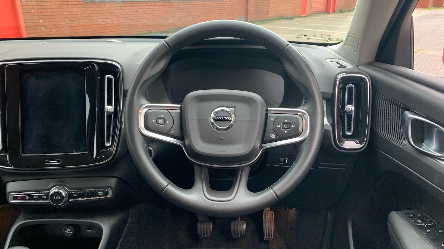 Used Volvo XC40 2020 for sale - 76398683: Photo 10